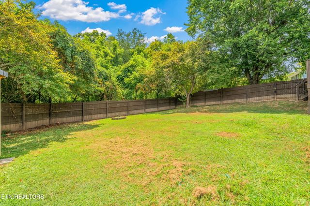 104 Westwood Drive, Clinton, TN 37716