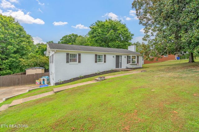 104 Westwood Drive, Clinton, TN 37716
