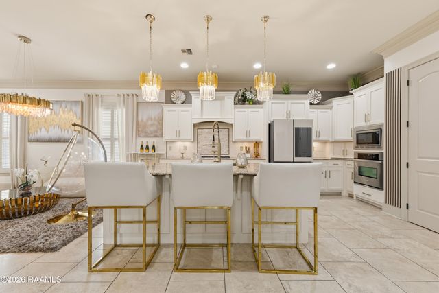 504 Torrenova Circle, Lafayette, LA 70508