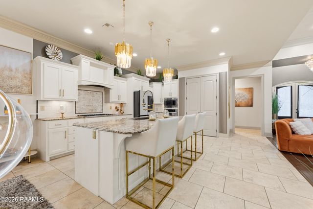 504 Torrenova Circle, Lafayette, LA 70508