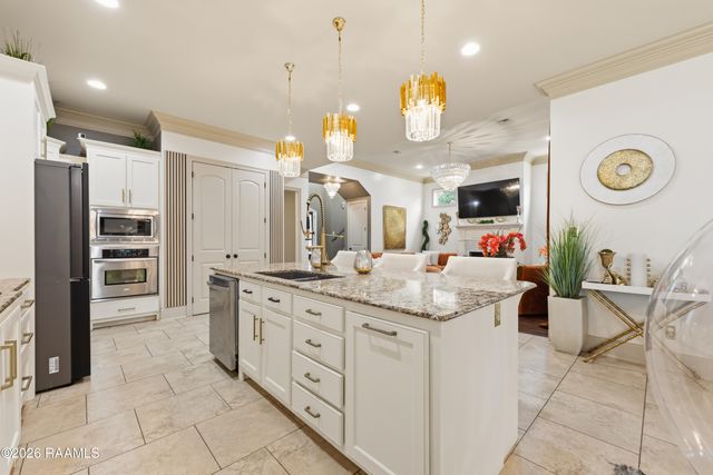504 Torrenova Circle, Lafayette, LA 70508