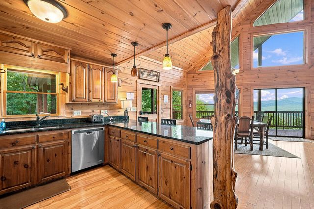 149 Mahoosec Trail, Mineral Bluff, GA 30559
