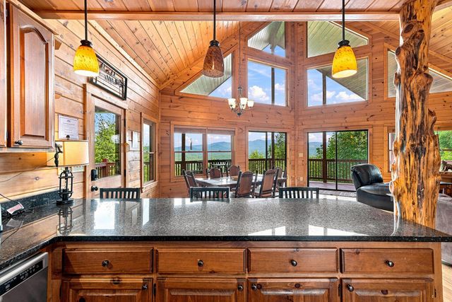 149 Mahoosec Trail, Mineral Bluff, GA 30559