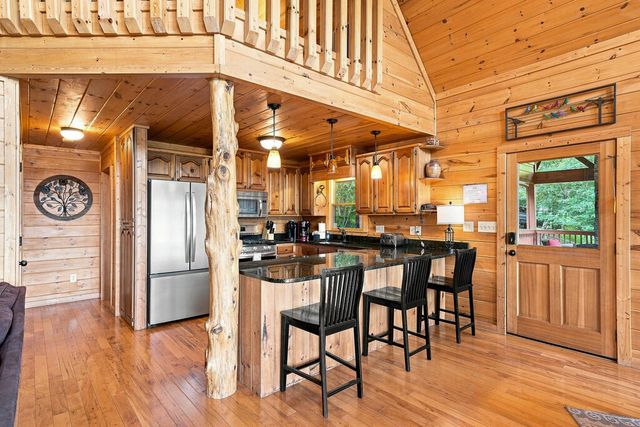 149 Mahoosec Trail, Mineral Bluff, GA 30559