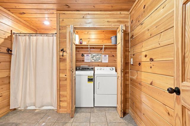 149 Mahoosec Trail, Mineral Bluff, GA 30559