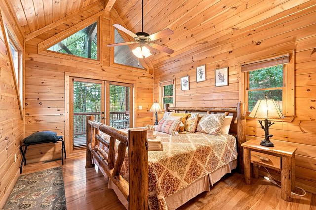 149 Mahoosec Trail, Mineral Bluff, GA 30559