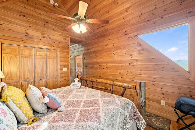 149 Mahoosec Trail, Mineral Bluff, GA 30559