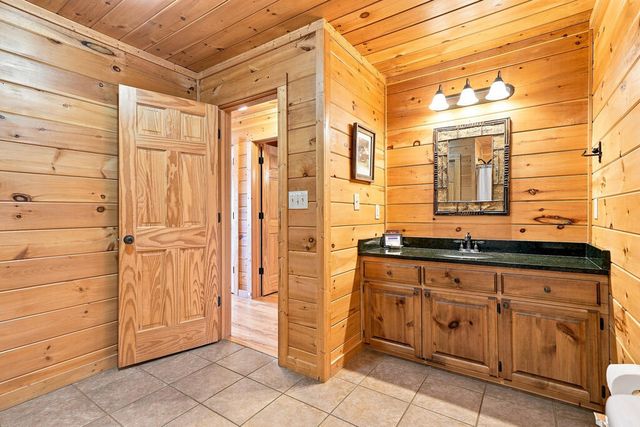 149 Mahoosec Trail, Mineral Bluff, GA 30559
