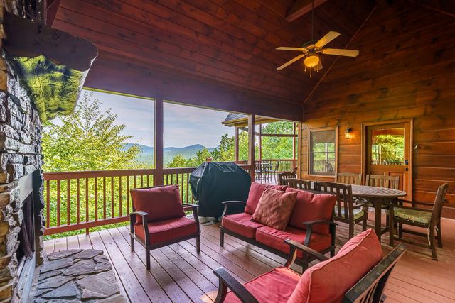 149 Mahoosec Trail, Mineral Bluff, GA 30559