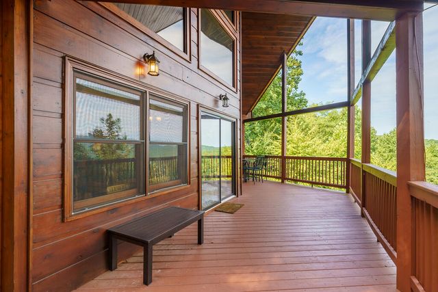 149 Mahoosec Trail, Mineral Bluff, GA 30559