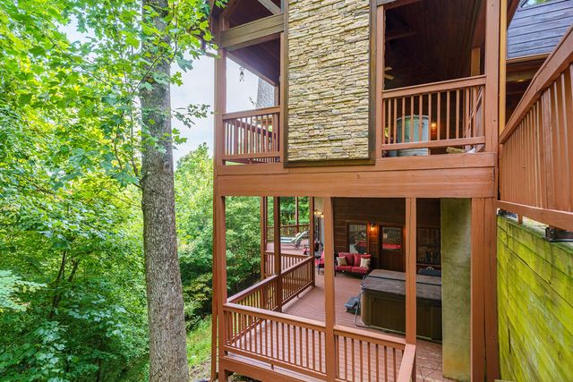 149 Mahoosec Trail, Mineral Bluff, GA 30559