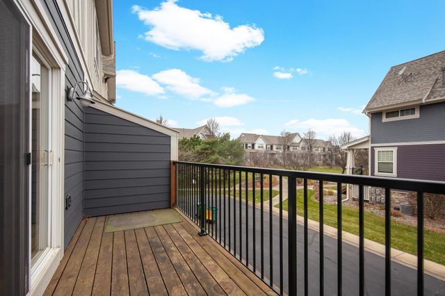 15548 Dynasty Way 103, Apple Valley, MN 55124