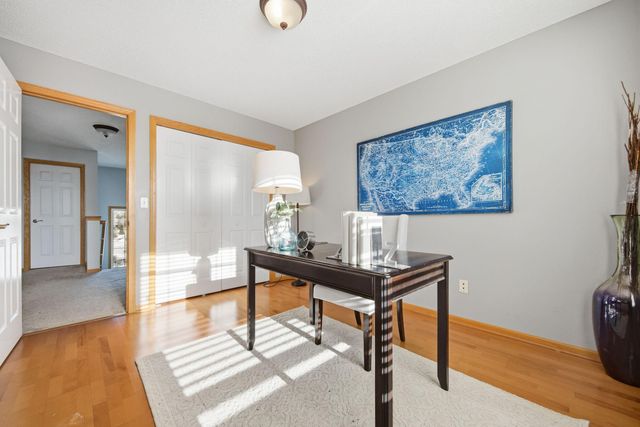 15548 Dynasty Way 103, Apple Valley, MN 55124