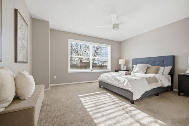 15548 Dynasty Way 103, Apple Valley, MN 55124