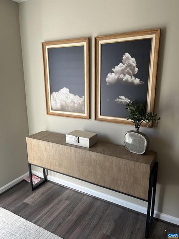 304 CHESHIRE LN, Waynesboro, VA 22980