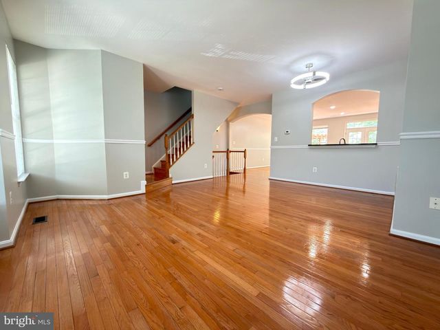 14216 LEGEND GLEN CT, Gainesville, VA 20155