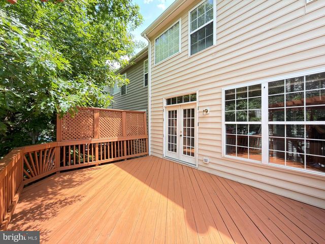 14216 LEGEND GLEN CT, Gainesville, VA 20155