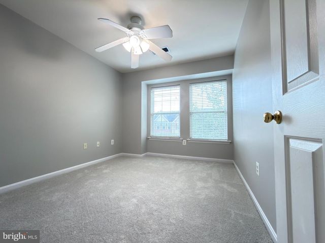 14216 LEGEND GLEN CT, Gainesville, VA 20155