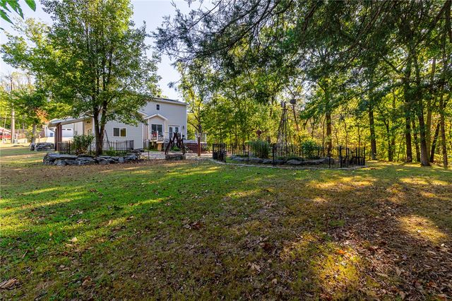 56 Overton Drive, Bella Vista, AR 72714
