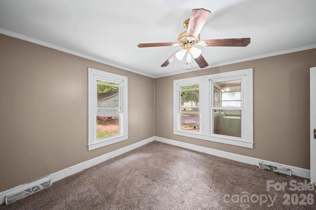 1911 Glenwood Street, Kannapolis, NC 28083