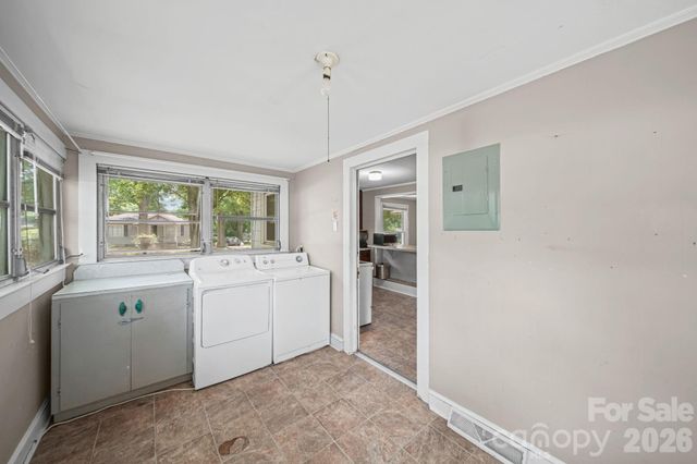 1911 Glenwood Street, Kannapolis, NC 28083