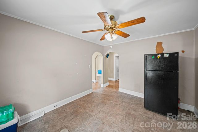 1911 Glenwood Street, Kannapolis, NC 28083