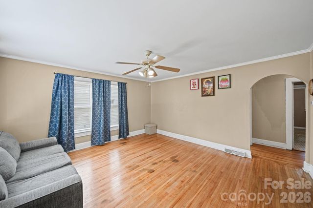 1911 Glenwood Street, Kannapolis, NC 28083