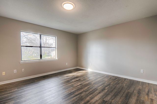 901 Hawthorne Court, Chattanooga, TN 37406