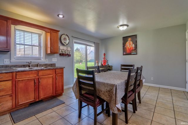 4180 Timberpoint Court, Jasper, IN 47546