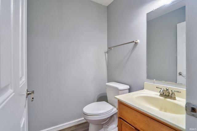 4180 Timberpoint Court, Jasper, IN 47546