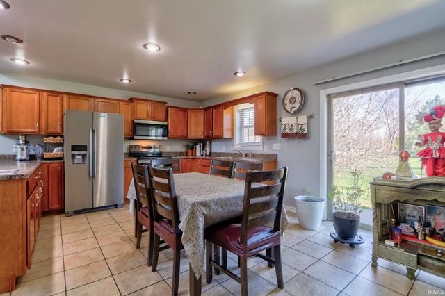 4180 Timberpoint Court, Jasper, IN 47546