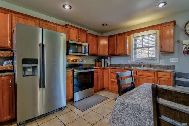 4180 Timberpoint Court, Jasper, IN 47546