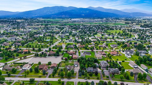 1980 W Polo Green AVE, Post Falls, ID 83854