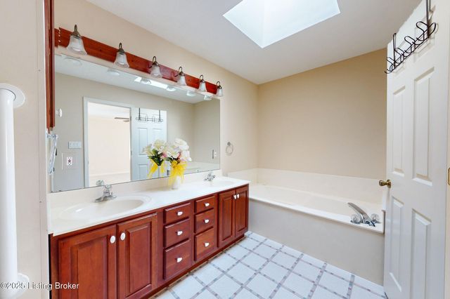 11407 Bardstown Creek Rd, Louisville, KY 40291