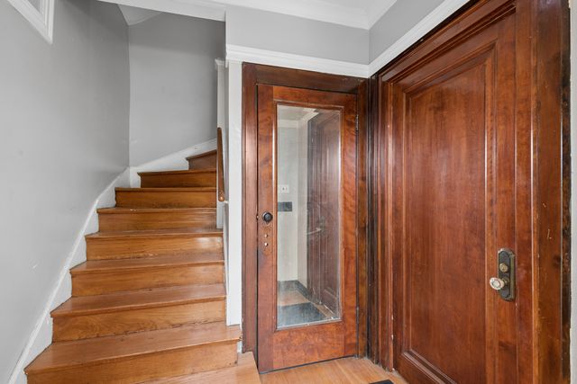 2656 N Newcastle Avenue, Chicago, IL 60707