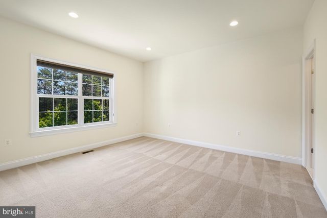 42115 PLEASANT FOREST CT, Ashburn, VA 20148