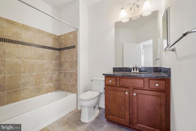 42115 PLEASANT FOREST CT, Ashburn, VA 20148