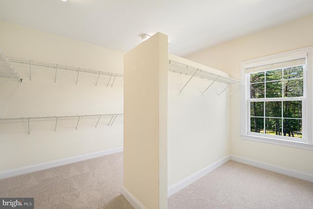 42115 PLEASANT FOREST CT, Ashburn, VA 20148