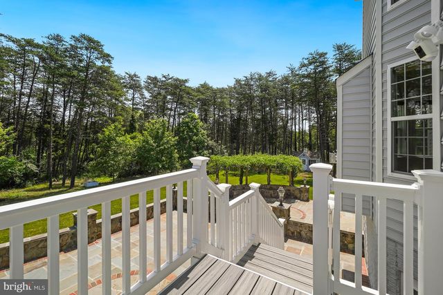 42115 PLEASANT FOREST CT, Ashburn, VA 20148