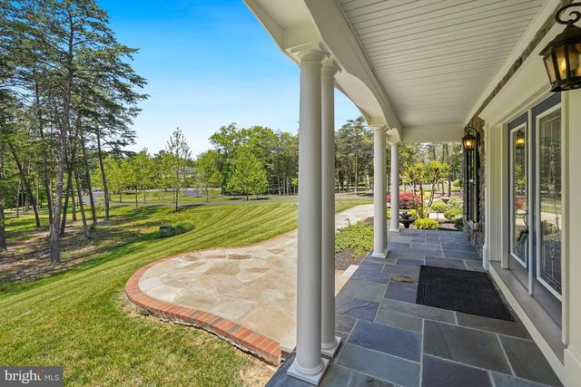 42115 PLEASANT FOREST CT, Ashburn, VA 20148
