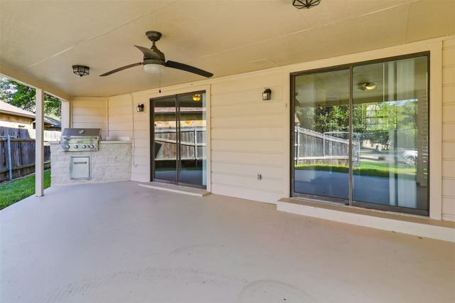 268 Quail ST, Meadowlakes, TX 78654