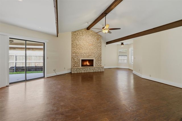 268 Quail ST, Meadowlakes, TX 78654