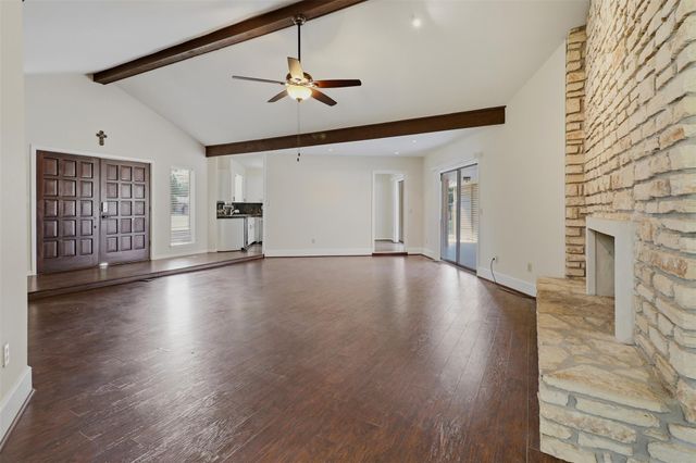 268 Quail ST, Meadowlakes, TX 78654