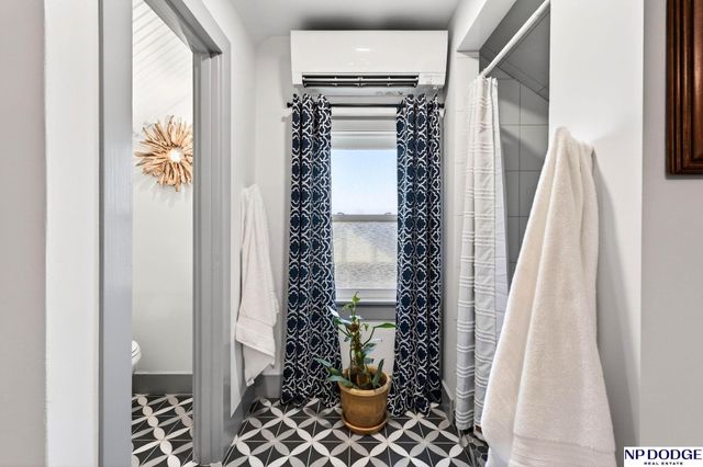 5136 Decatur Street, Omaha, NE 68104