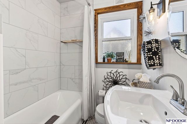 5136 Decatur Street, Omaha, NE 68104