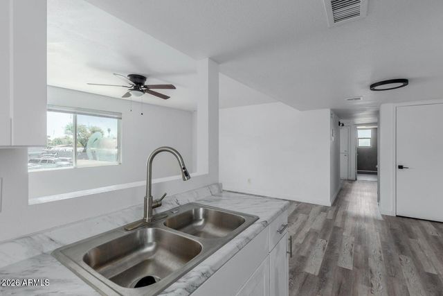 6629 N 27TH Avenue 51, Phoenix, AZ 85017