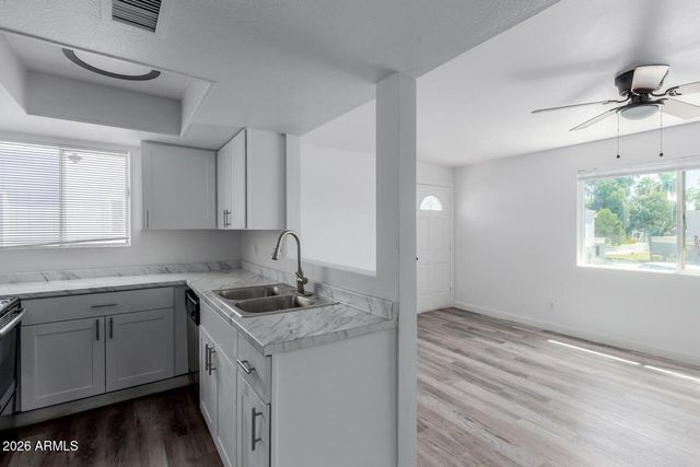 6629 N 27TH Avenue 51, Phoenix, AZ 85017