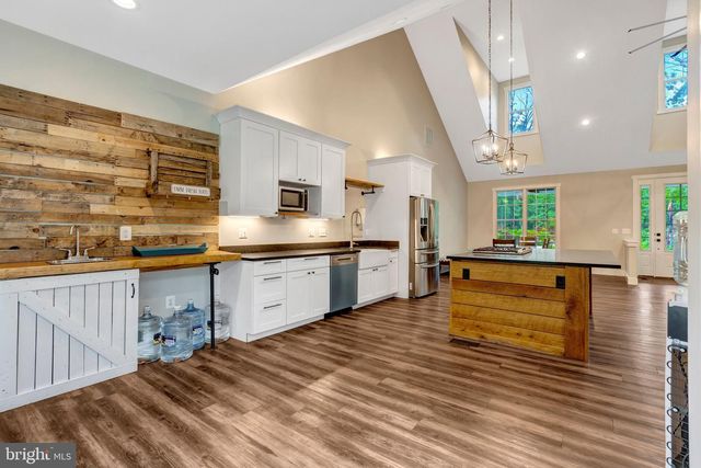 4140 MILL CREEK RD, Haymarket, VA 20169
