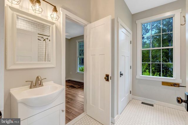 4140 MILL CREEK RD, Haymarket, VA 20169