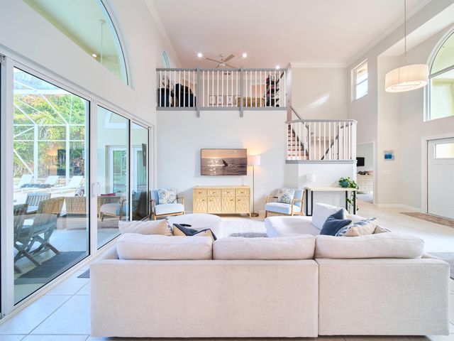 140 Victorian Lane, Jupiter, FL 33458